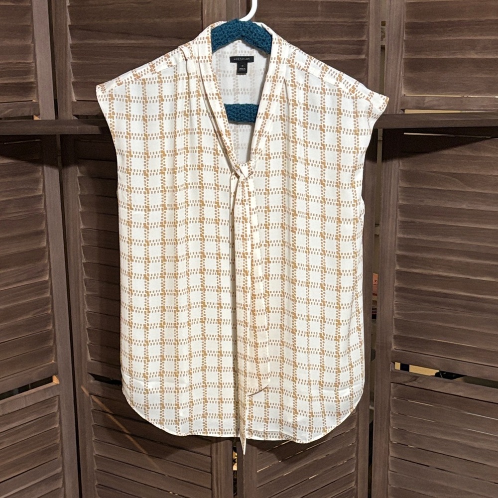 NWOT White and Camel Blouse